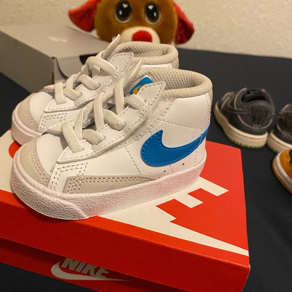 Size 3c Nikes